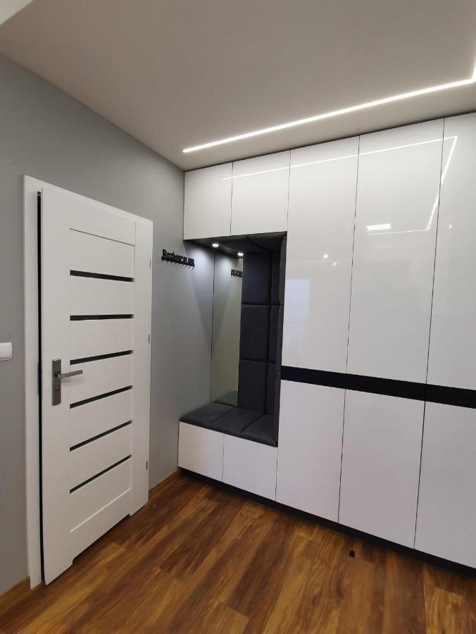 Nowe Apartamenty Ilawa Odnowiciela Z Klimatyzacja المظهر الخارجي الصورة